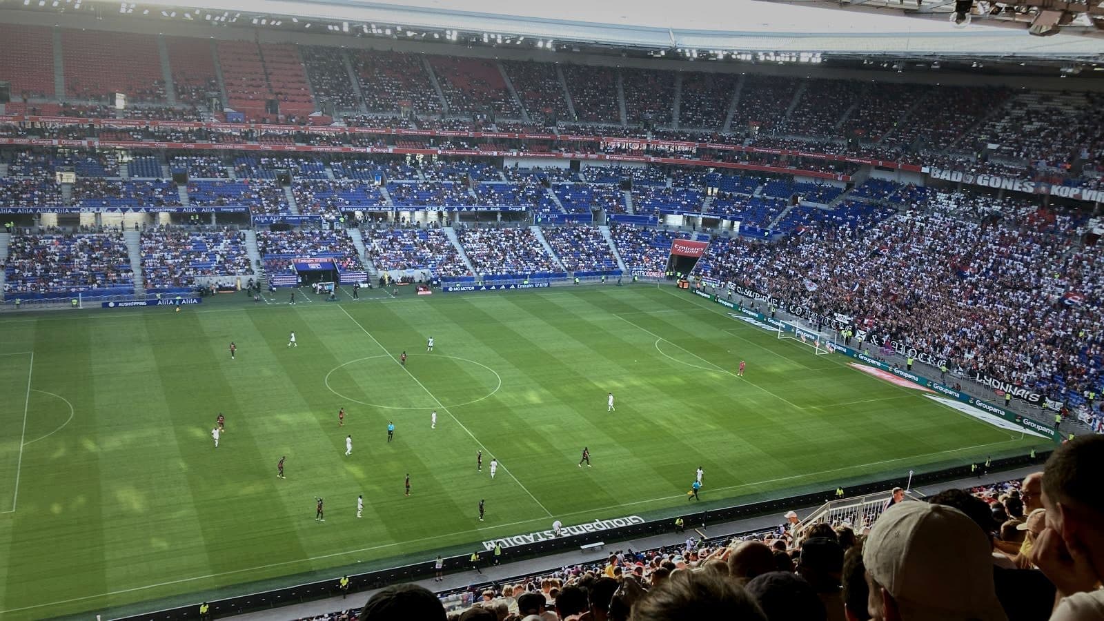 Olympique Lyonnais vs Paris Saint-Germain