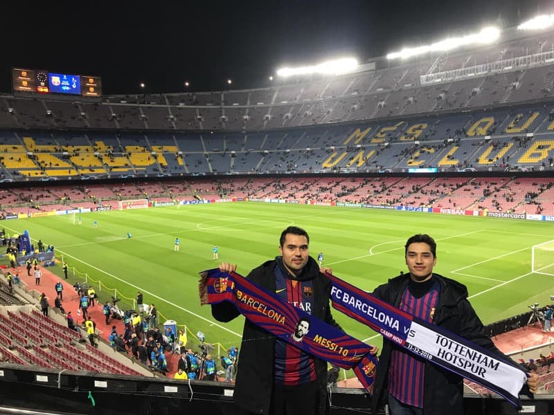 Mitchell Luchtenberg bij FC Barcelona – Tottenham Hotspur